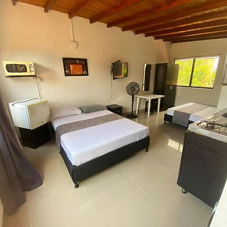 33 Hotel Bulerias เมเดยิน ภายนอก รูปภาพ